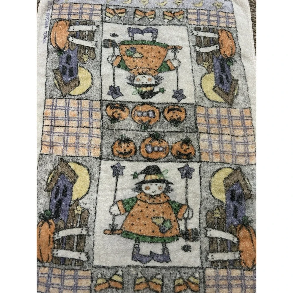 Vintage Halloween Towel Boo Ghosts Bats 80's 90's Kitchen Hand Towel